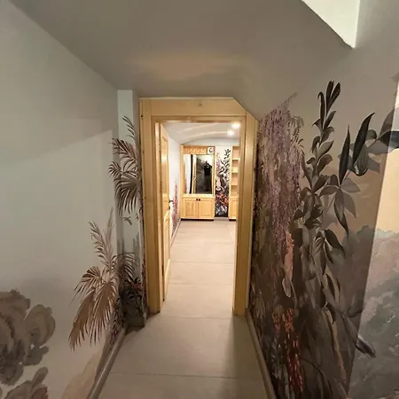 Asgard Deluxe Hotell